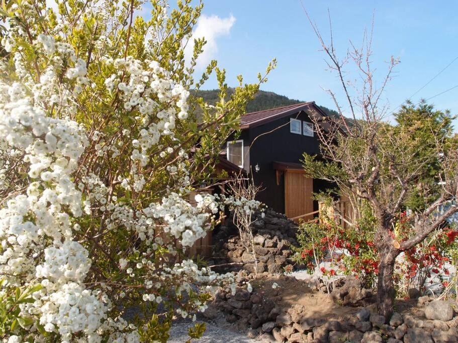 つるば舎 Villa Fujiyoshida Luaran gambar